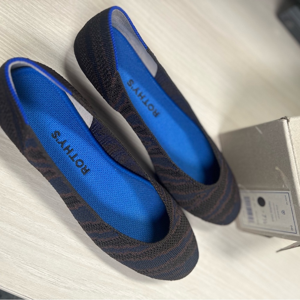 Rothy's Black and Blue Flats Sleek and Comfortable